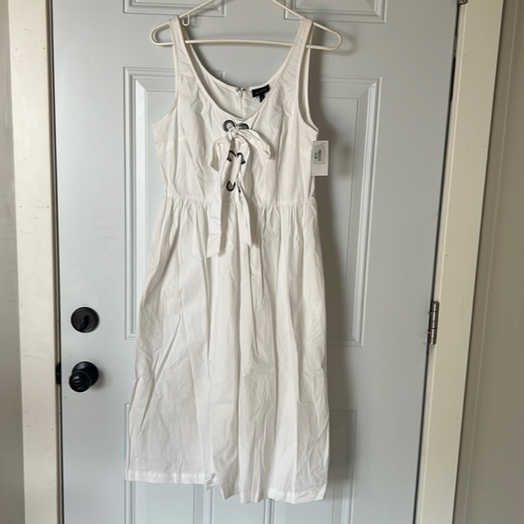 Dress - Picture 1 of 2